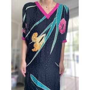 FLORA KUNG Gorgeous vintage pink green yellow flowers on black silk dress 6 P